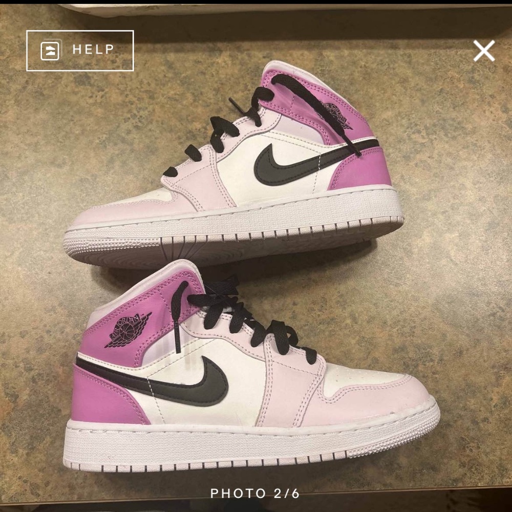 JORDAN 1 PURPLE SNEAKERS